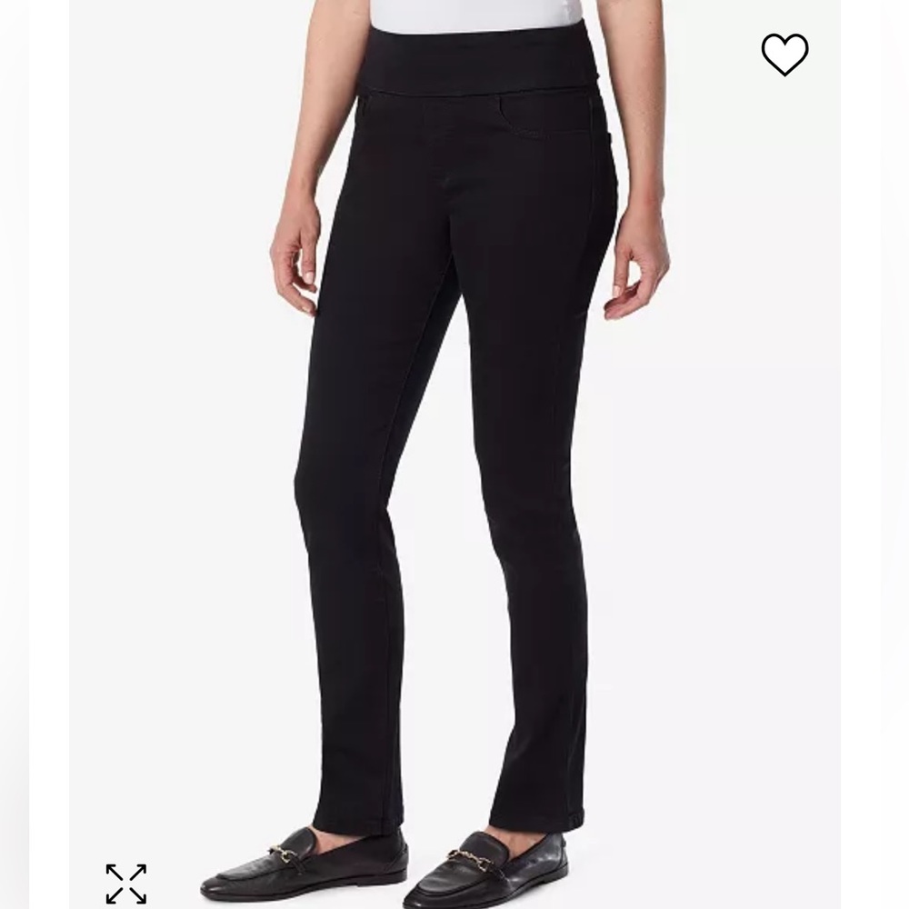 Gloria Vanderbilt | Black pull on style stretch skinny jeans size 8